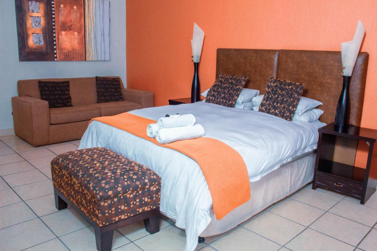 Coyotes Hotel & Conference Centre Mbombela Exterior photo